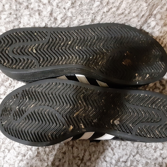 Patterned skate Adidas - Picture 3 of 3